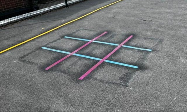 Noughts & Crosses Marking - 2 x 2m