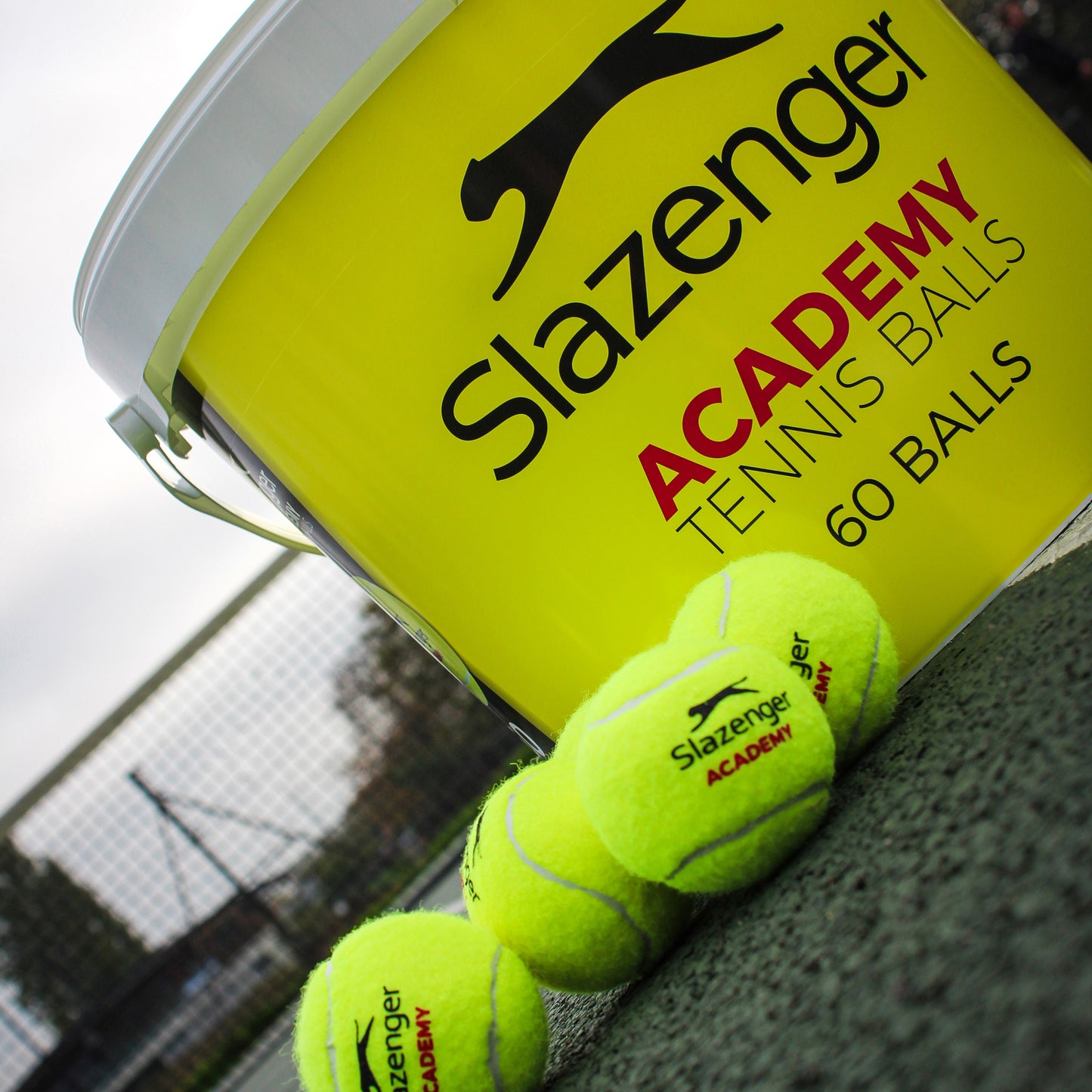 Slazenger Academy Trainer Bucket (60 Balls)