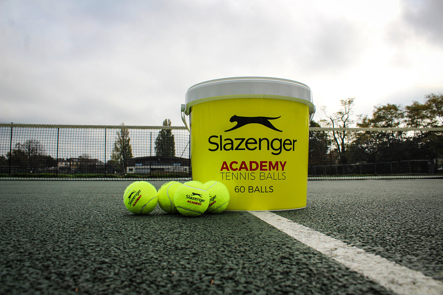 Slazenger Academy Trainer Bucket (60 Balls)
