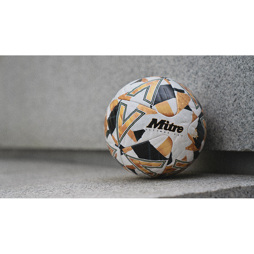 Mitre Ultimax Pro Football