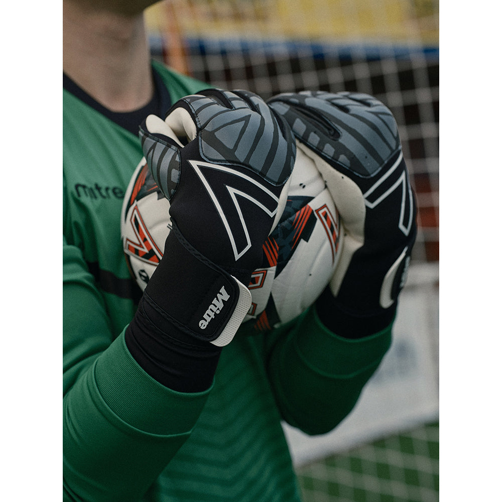 Mitre Impel Goalkeeper Glove