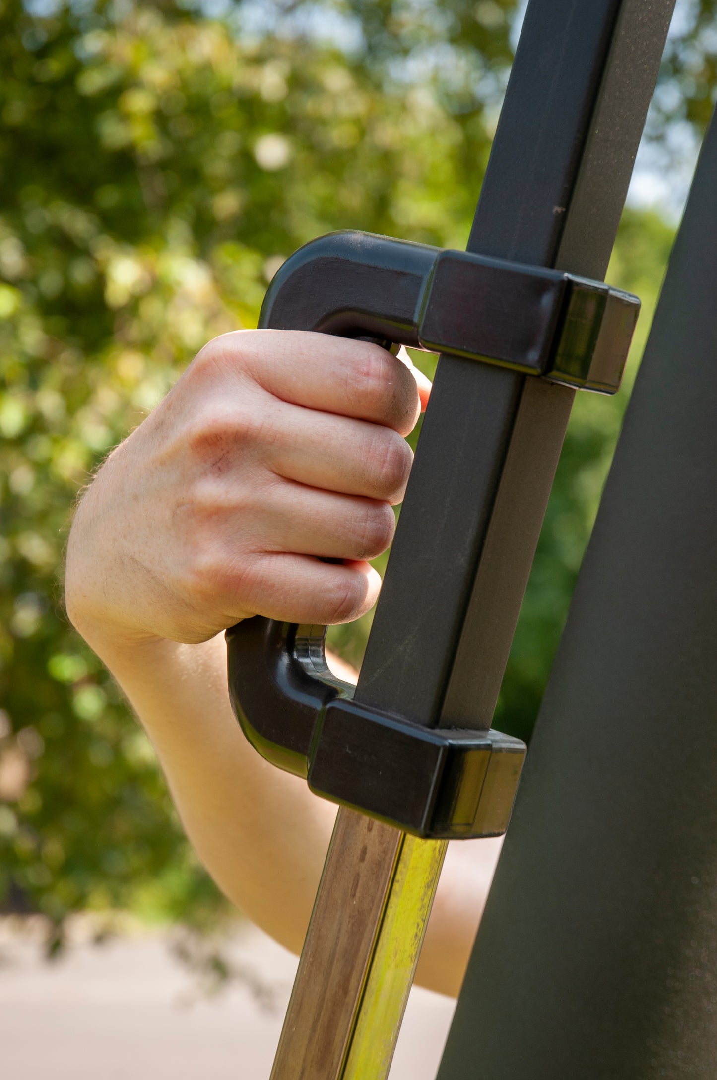 Sure Shot Easijust Portable Unit with Acrylic Backboard and Pole Padding