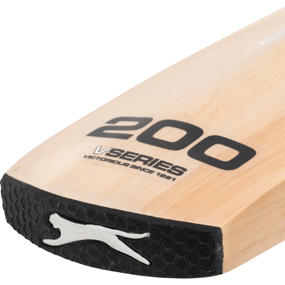Slazenger V200 Cricket Bat