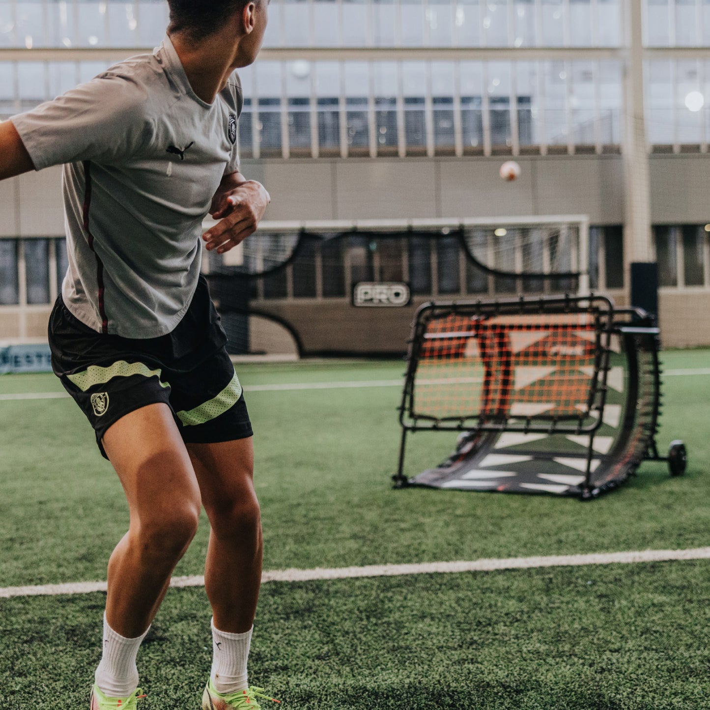 Football Flick Pro Skills Trainer