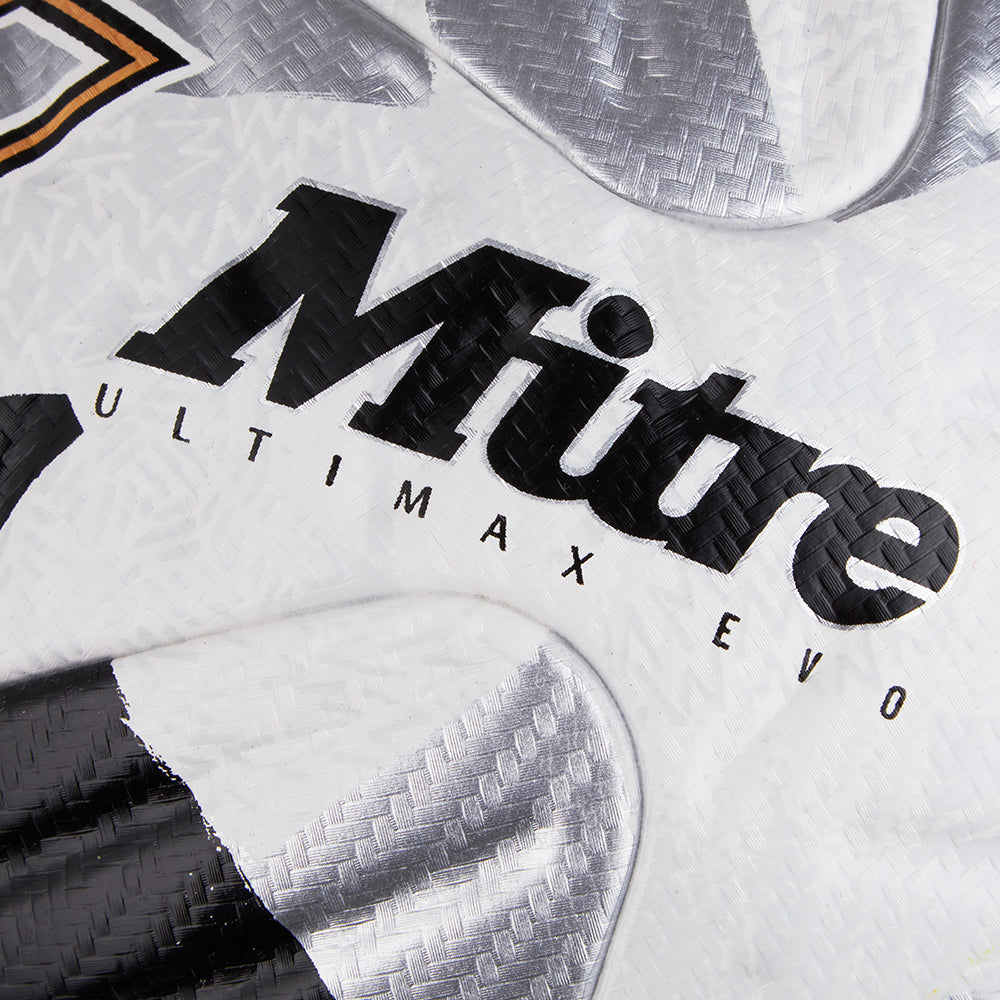 Mitre Ultimax EVO 23 Football