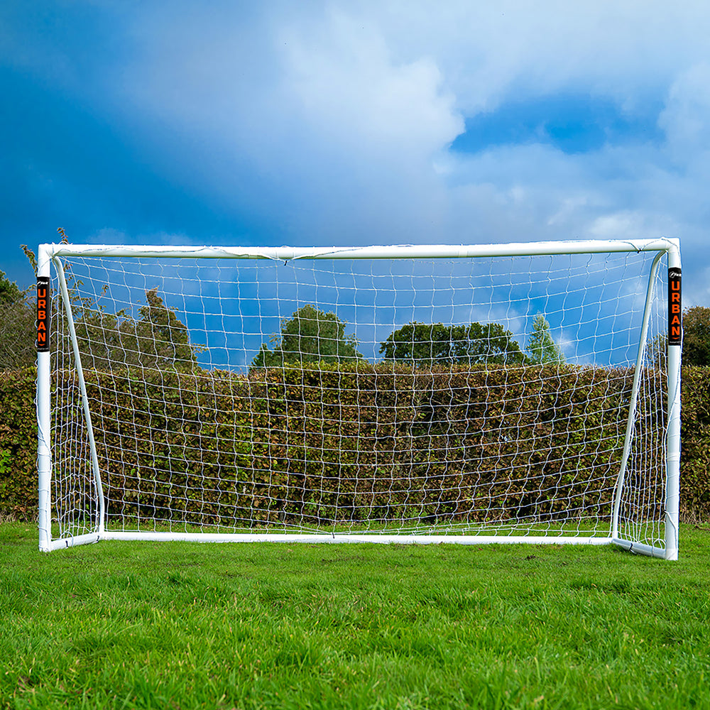 Football Flick Urban Match Goal