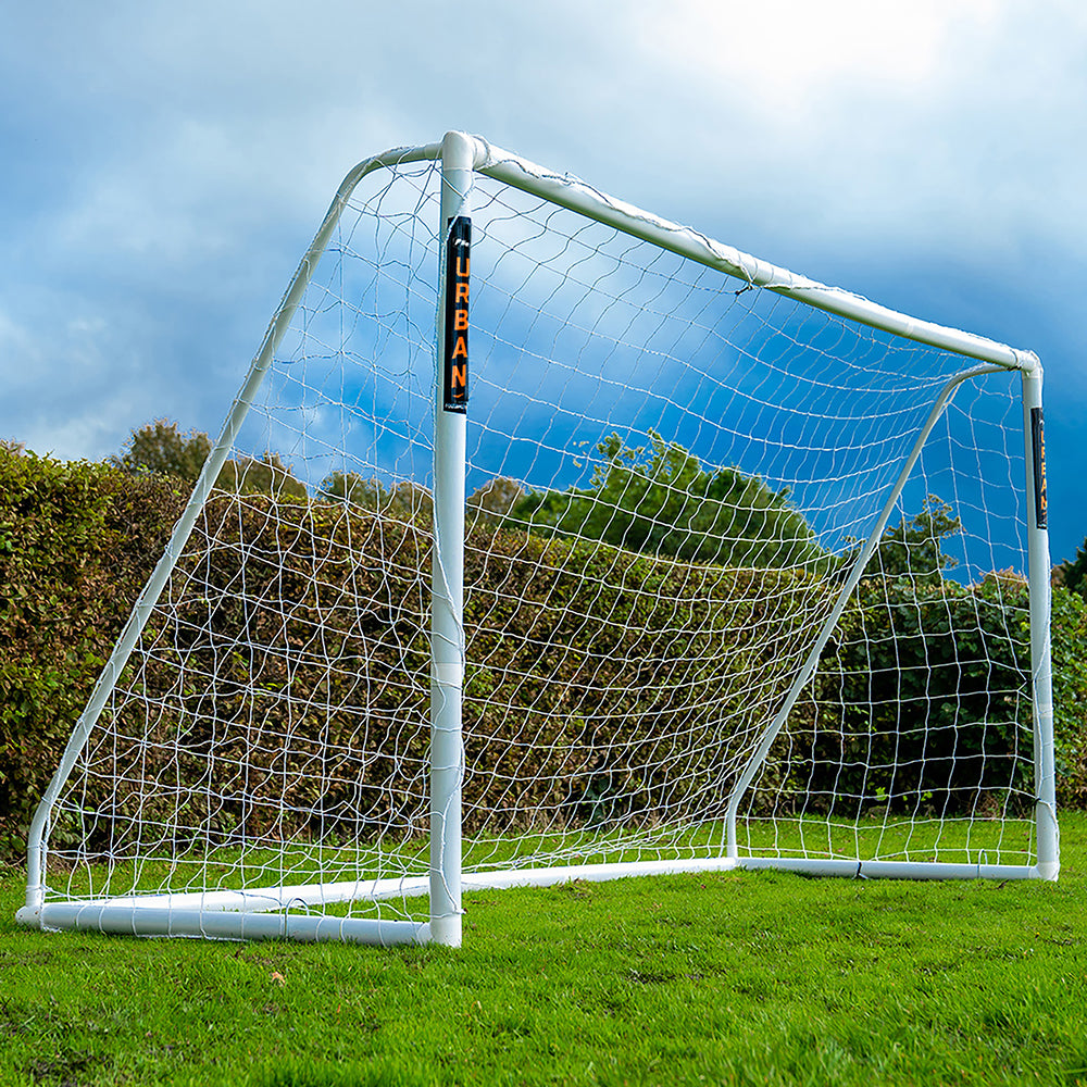 Football Flick Urban Match Goal