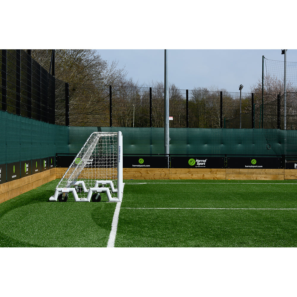 4G Swivel Weighted Football Portagoal