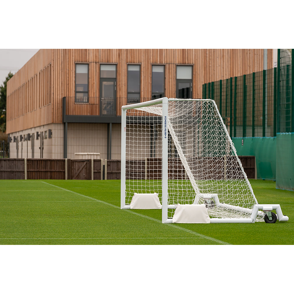 4G Swivel Weighted Football Portagoal