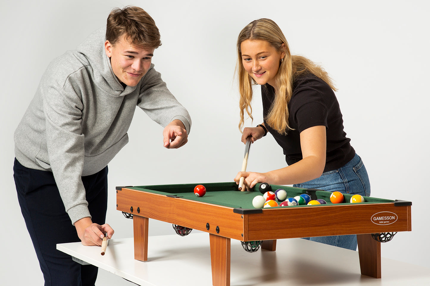 Gamesson 3ft Pool Table Top Game