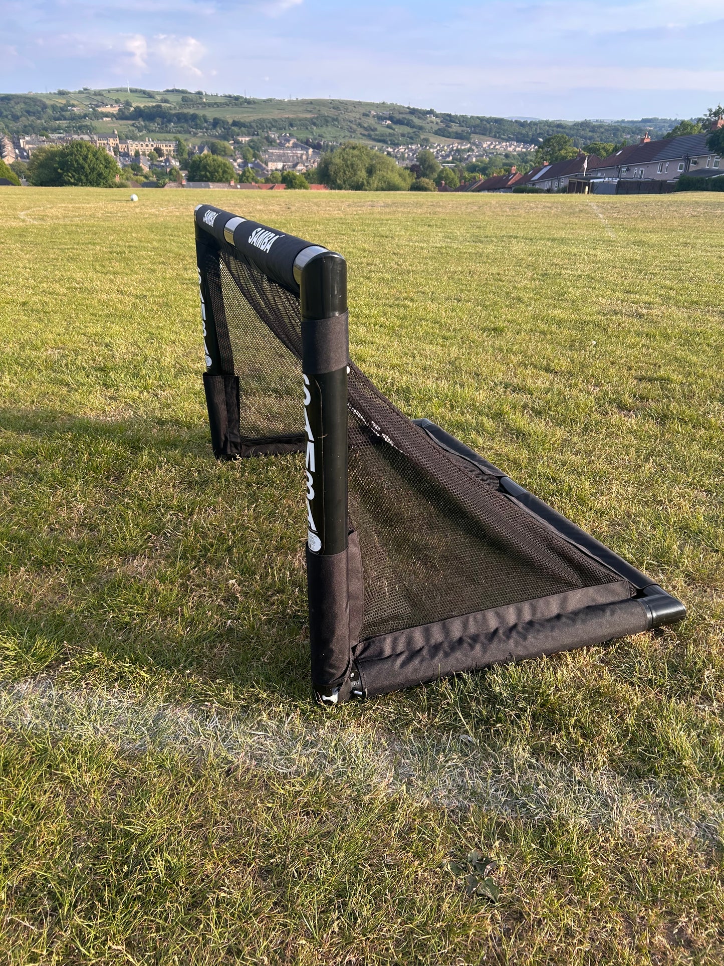 Samba 4' x 2' 5" Folding Football Goal 3v3